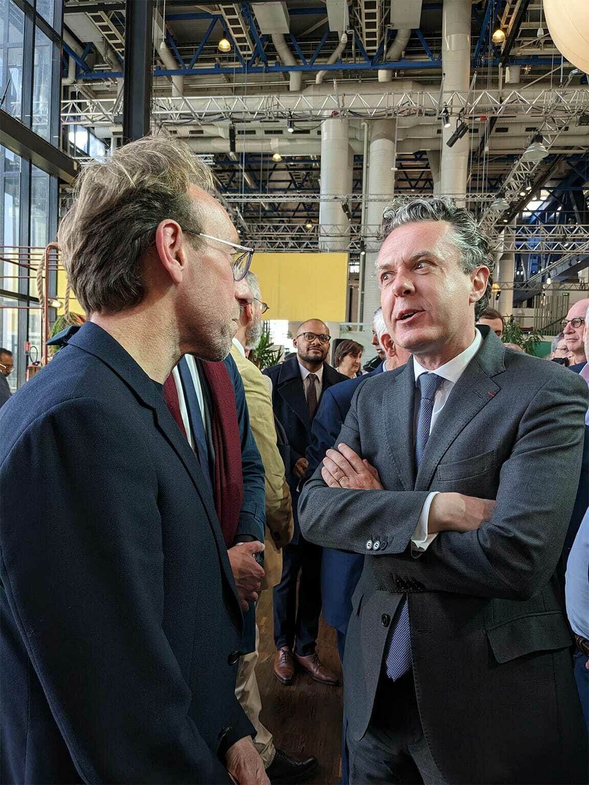 PXL 20230514 132705423 03